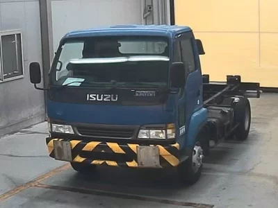 Isuzu JUSTON