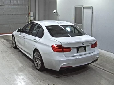 BMW 3-Series  с аукциона в Японии