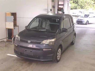Toyota SPADE  с аукциона в Японии