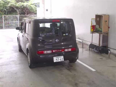 Nissan CUBE  с аукциона в Японии