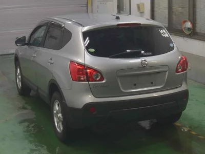 Nissan DUALIS  с аукциона в Японии