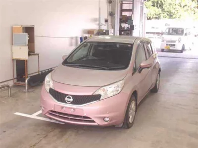 Nissan NOTE  с аукциона в Японии
