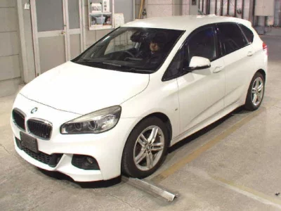 BMW 2-Series  с аукциона в Японии