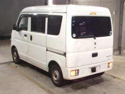 Suzuki EVERY  с аукциона в Японии