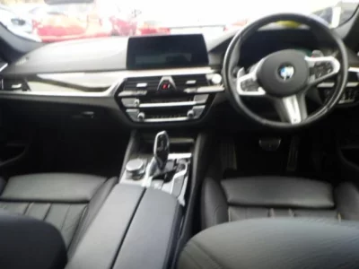 BMW 5-Series  с аукциона в Японии