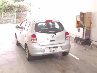 Nissan MARCH  с аукциона в Японии
