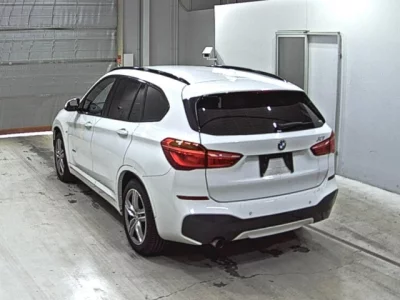 BMW X1  с аукциона в Японии