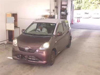 Daihatsu MIRA E S  с аукциона в Японии