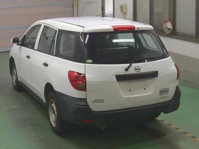 Nissan AD