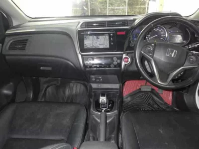 Honda GRACE  с аукциона в Японии