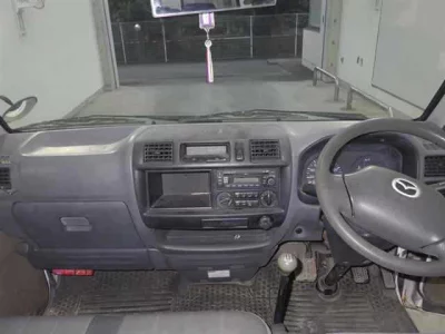 Mazda BONGO  с аукциона в Японии