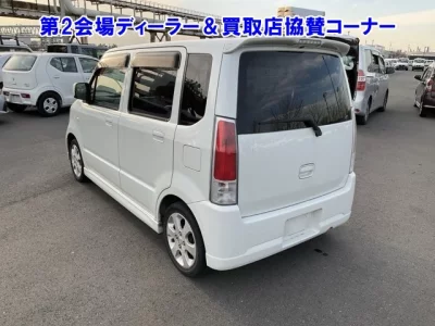 Suzuki WAGON R  с аукциона в Японии