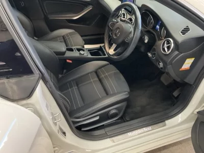 Mercedes-Benz CLA CLASS