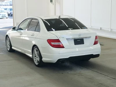 Mercedes-Benz C CLASS  с аукциона в Японии