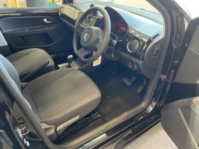 Volkswagen UP  с аукциона в Японии