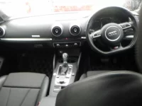 Audi A3 лот № 4103 оценка 4  с аукциона в Японии 2