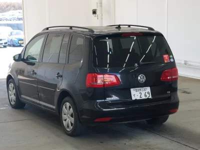Volkswagen GOLF TOURAN  с аукциона в Японии