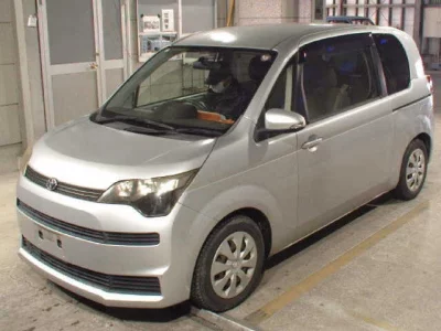 Toyota SPADE  с аукциона в Японии