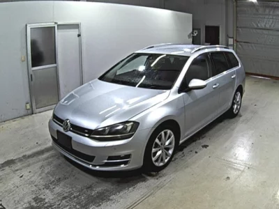 Volkswagen GOLF VARIANT