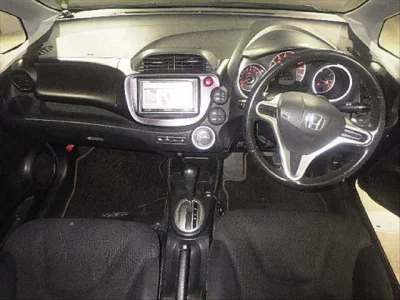 Honda FIT  с аукциона в Японии