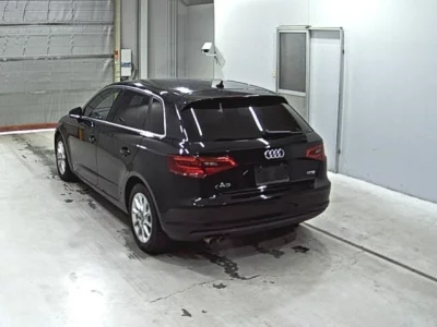 Audi A3  с аукциона в Японии