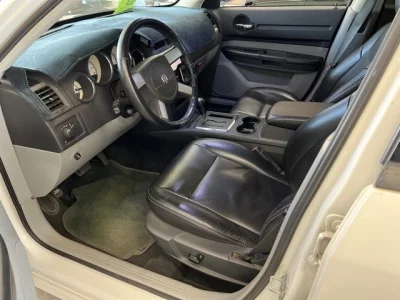 Dodge MAGNUM  с аукциона в Японии