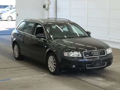 Audi A4  с аукциона в Японии