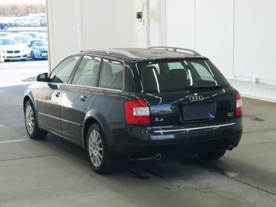 Audi A4  с аукциона в Японии