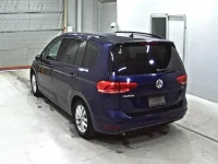 Volkswagen GOLF TOURAN лот № 4168 оценка 3.5  с аукциона в Японии 1
