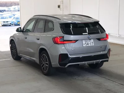 BMW X1  с аукциона в Японии