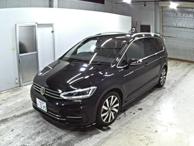 Volkswagen GOLF TOURAN