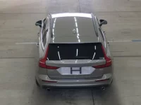 Volvo V60 лот № 5080 оценка 4.5  с аукциона в Японии 2