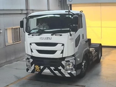 Isuzu TRUCK