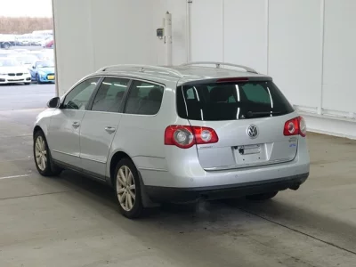 Volkswagen PASSAT VARIANT