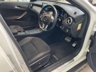 Mercedes-Benz GLA CLASS