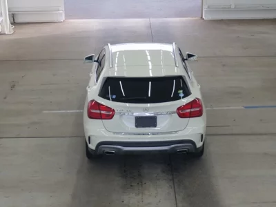 Mercedes-Benz GLA CLASS