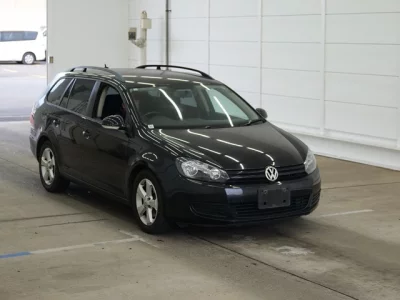 Volkswagen GOLF VARIANT  с аукциона в Японии