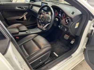 Mercedes-Benz CLA CLASS