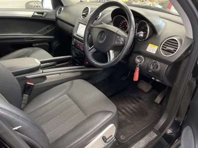 Mercedes-Benz ML CLASS