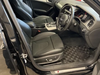 Audi A4  с аукциона в Японии