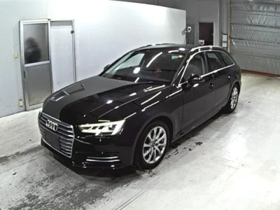 Audi A4  с аукциона в Японии