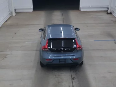 Volvo V40  с аукциона в Японии