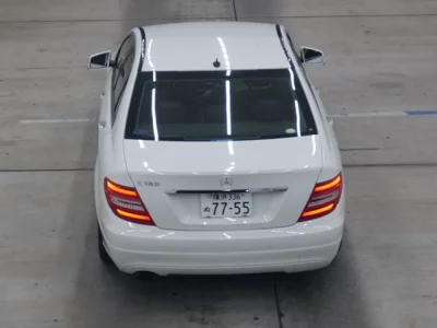 Mercedes-Benz C CLASS  с аукциона в Японии