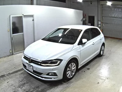 Volkswagen POLO  с аукциона в Японии