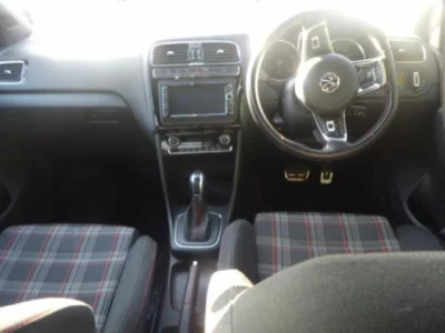 Volkswagen POLO  с аукциона в Японии