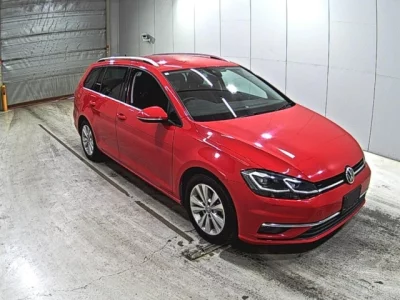 Volkswagen GOLF VARIANT