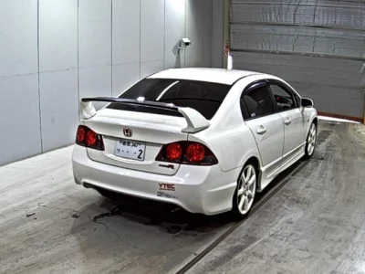 Honda CIVIC  с аукциона в Японии