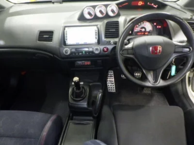 Honda CIVIC  с аукциона в Японии