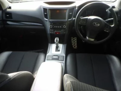 Subaru LEGACY B4  с аукциона в Японии