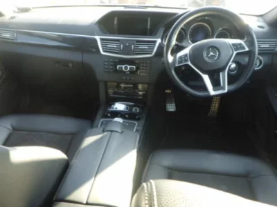 Mercedes-Benz E CLASS WAGON